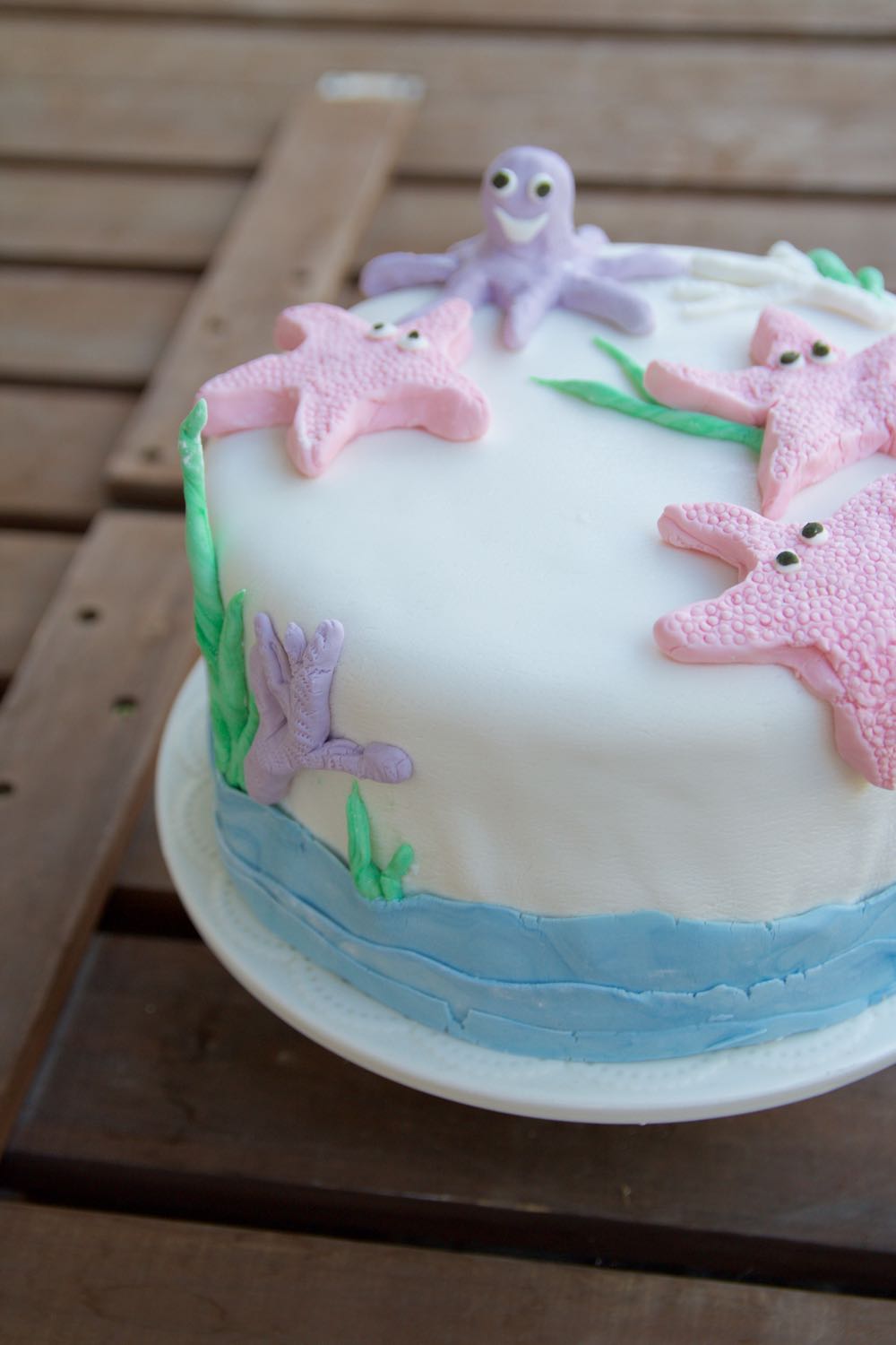 ocean themed fondant cake for a little girl's birthday
