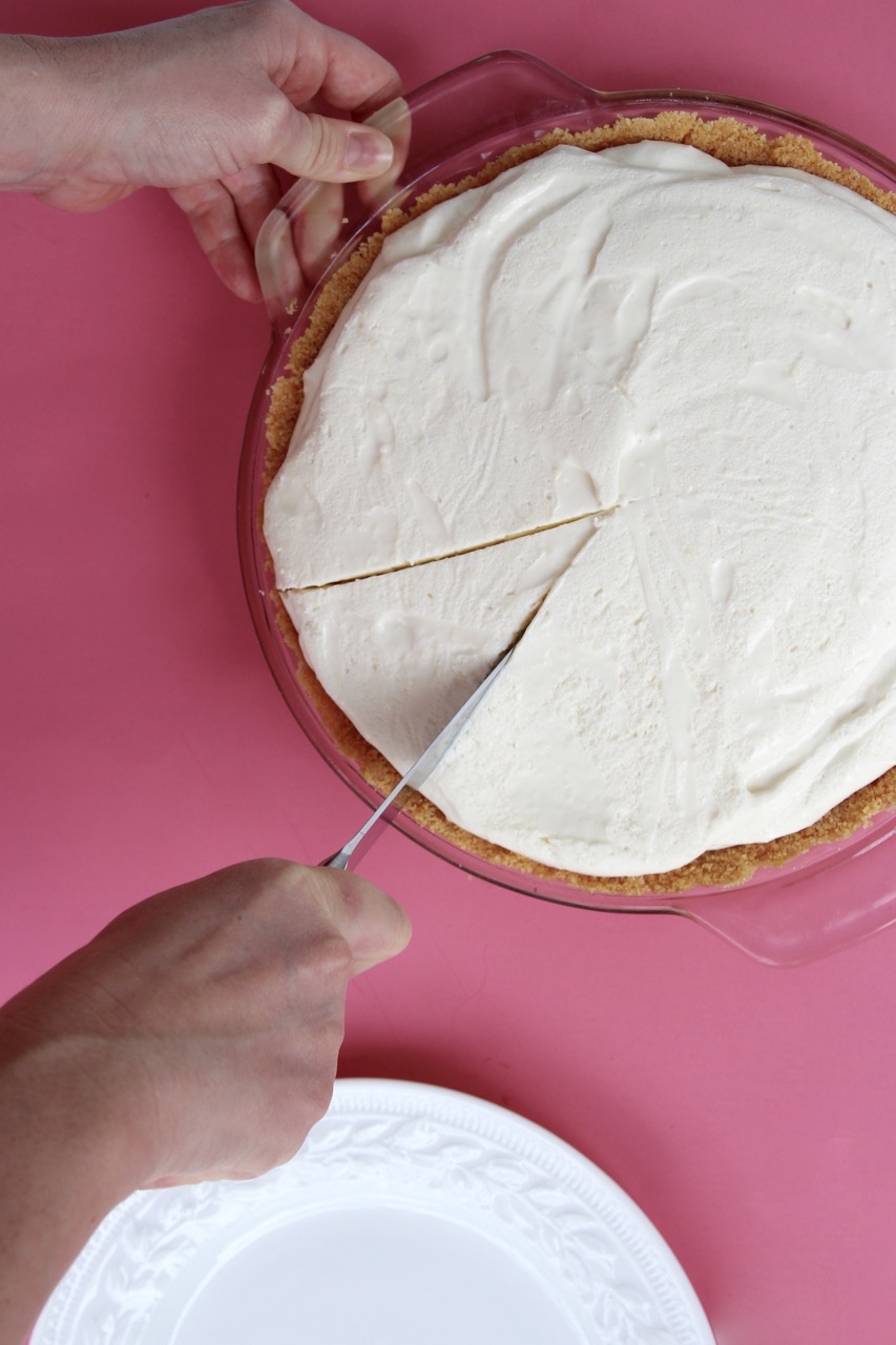 easy no bake cream cheese pie