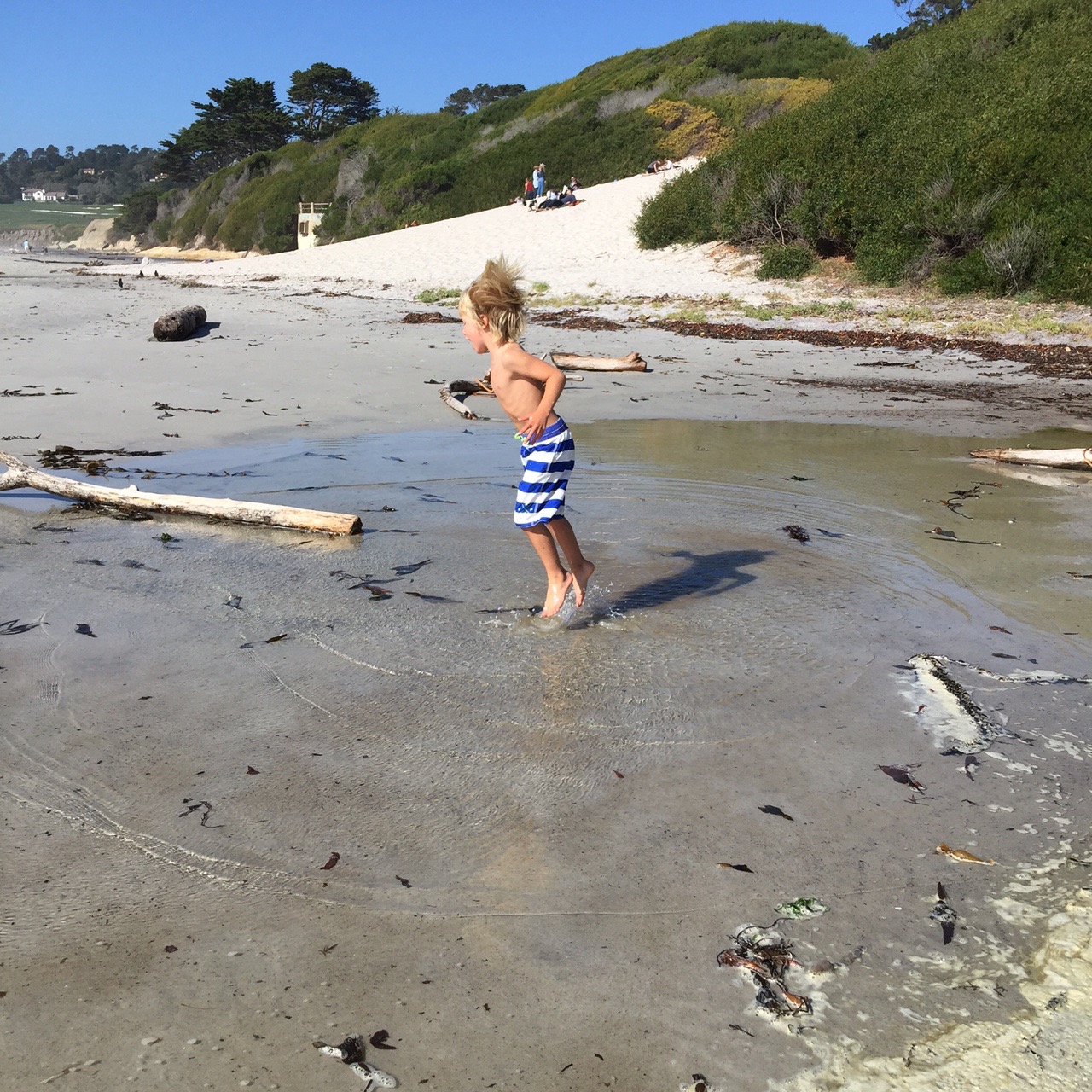 family beaches in Northern California to go to in the winter