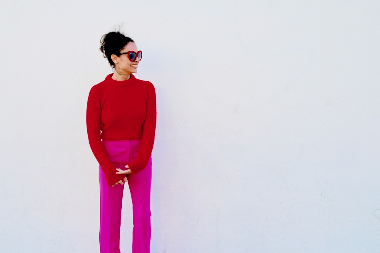 how to wear red and pink together