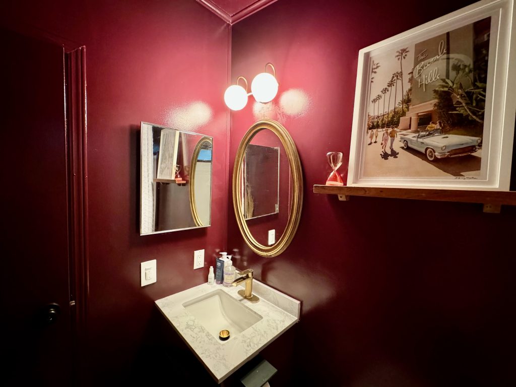 farrow and ball brinjal burgundy paint bathroom